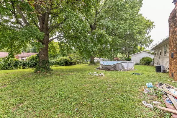 Battlefield, MO 65804,2324 E Lark ST