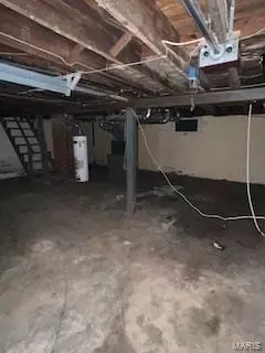 St Louis, MO 63136,2419 Henral CT