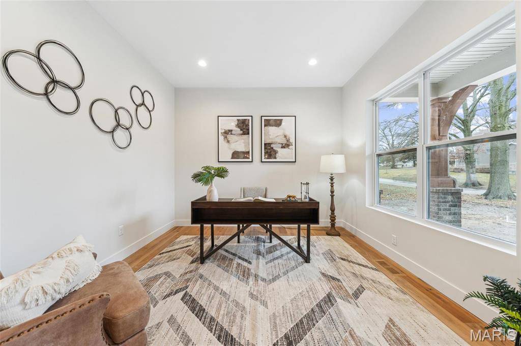 Olivette, MO 63132,9600 Ashmont DR