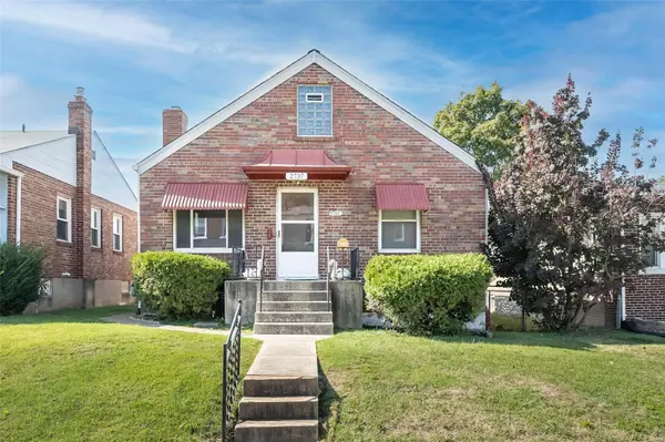 2737 59th ST,  St Louis,  MO 63139
