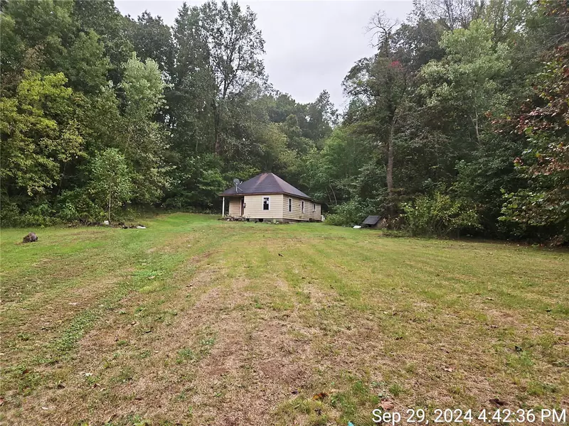 4172 County Road 553, Jackson, MO 63755