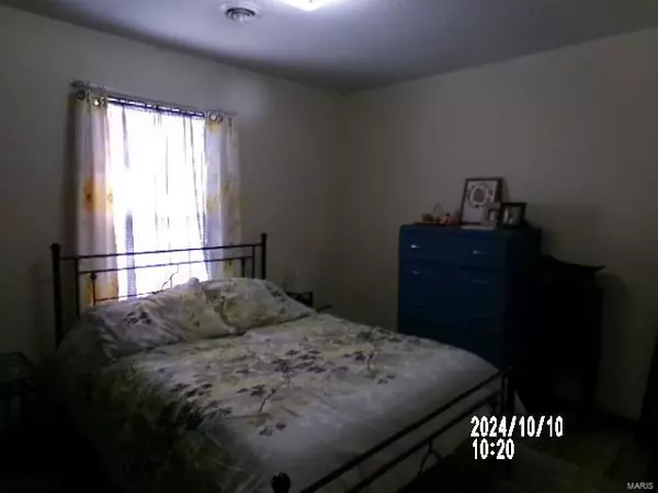 Cuba, MO 65453,608 Vine ST