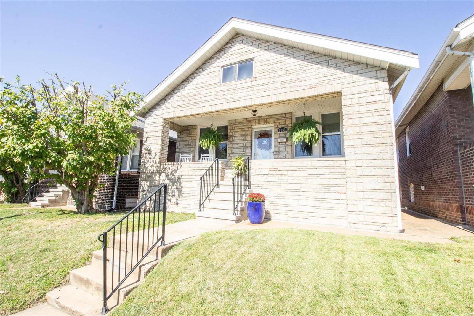 5933 Arsenal ST,  St Louis,  MO 63139