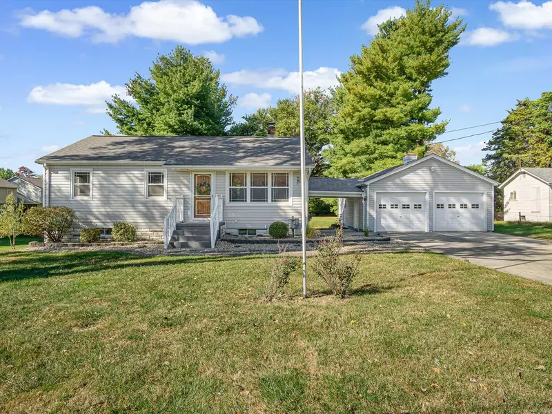 2401 Williams ST, Maryville, IL 62062
