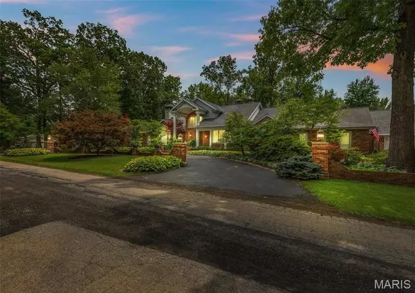 556 Oak Terrace DR, Farmington, MO 63640