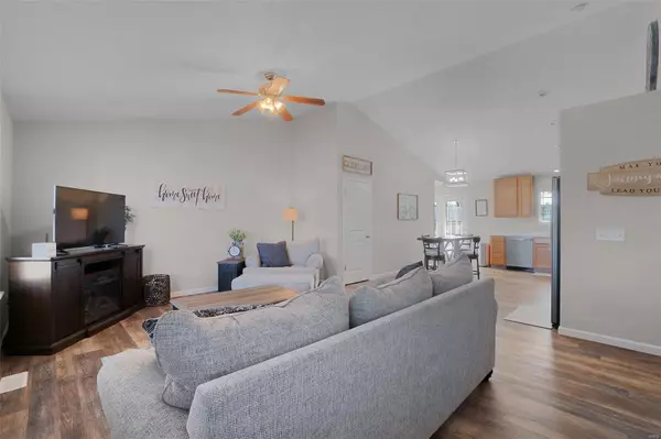 Troy, MO 63379,192 Palace Way DR