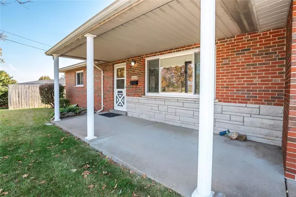 St Louis, MO 63125,1618 Union RD