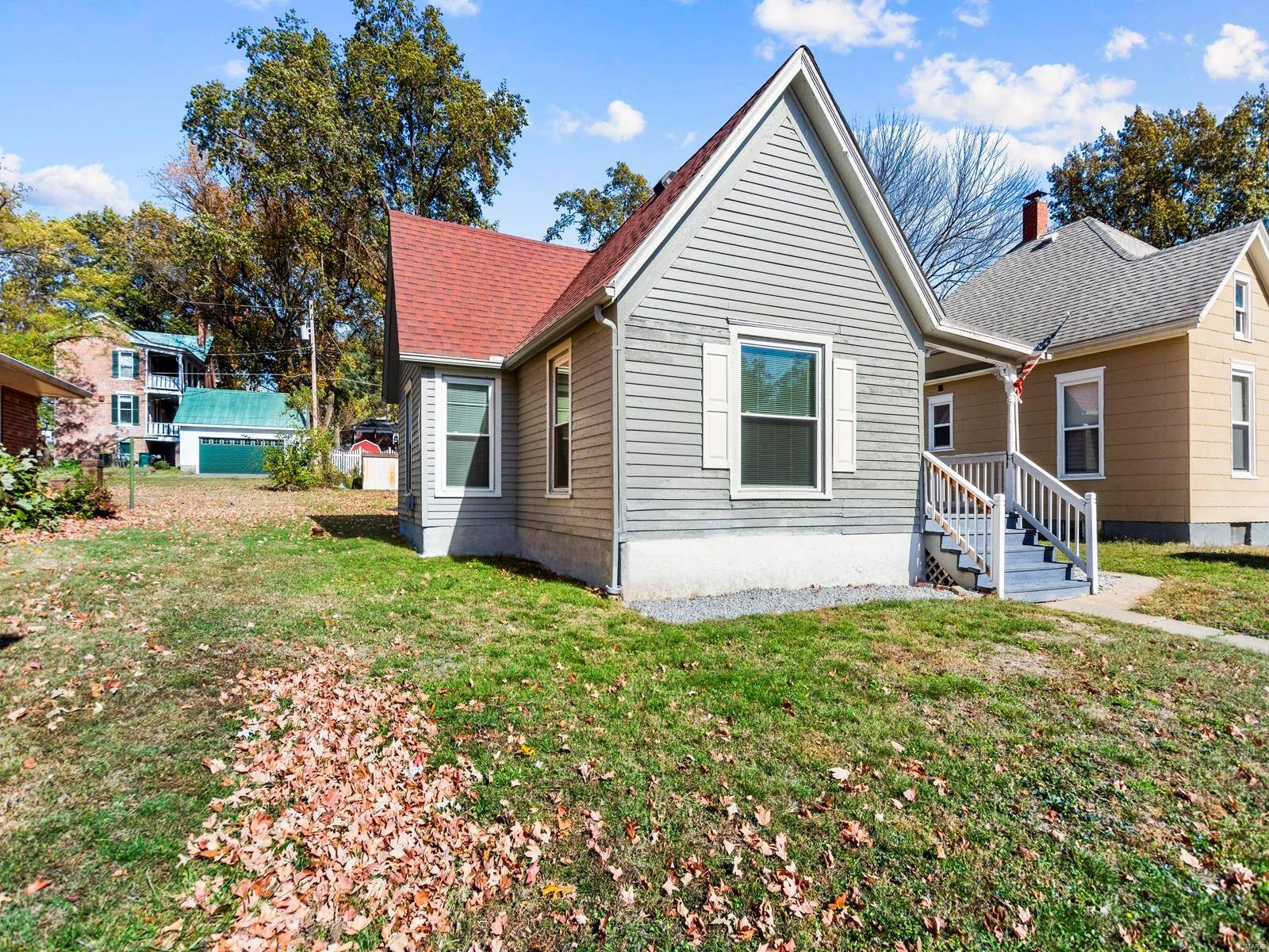 319 W Dee ST,  Lebanon,  IL 62254