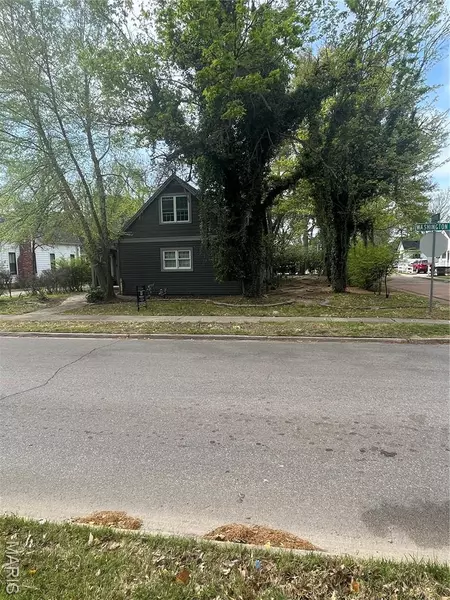 305 W. Washington St, Kennett, MO 63857