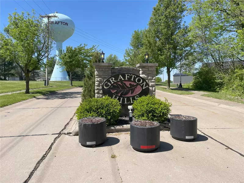 97 LOT 97 Grafton Hills DR, Grafton, IL 62037