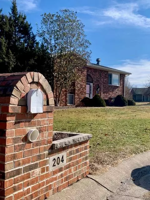 204 Westwood DR, Hannibal, MO 63401