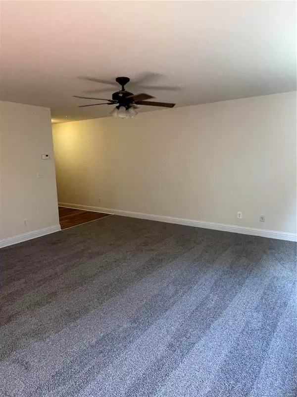Union, MO 63084,38 Kensington DR