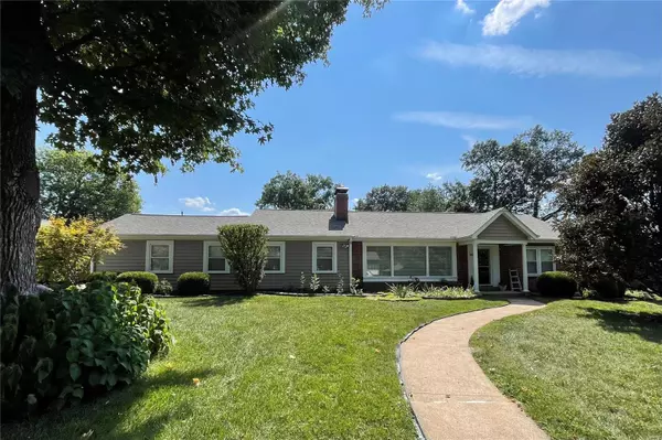 35 Tealwood DR, St Louis, MO 63141