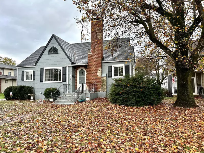 312 W St John, Vandalia, MO 63382