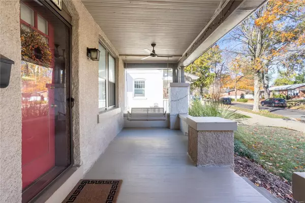 St Louis, MO 63130,7474 Teasdale AVE