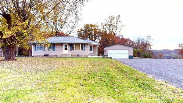 Godfrey, IL 62035,3703 W Delmar AVE