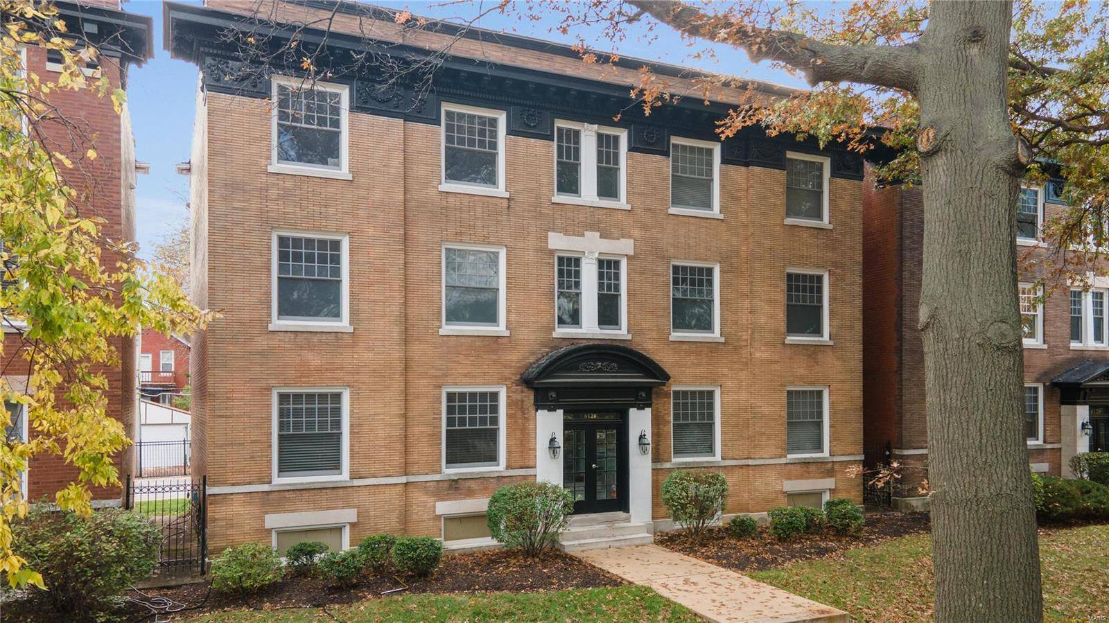 6120 Washington BLVD #101,  St Louis,  MO 63112