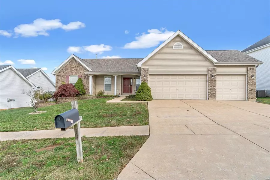 2109 Santiago DR, Arnold, MO 63010