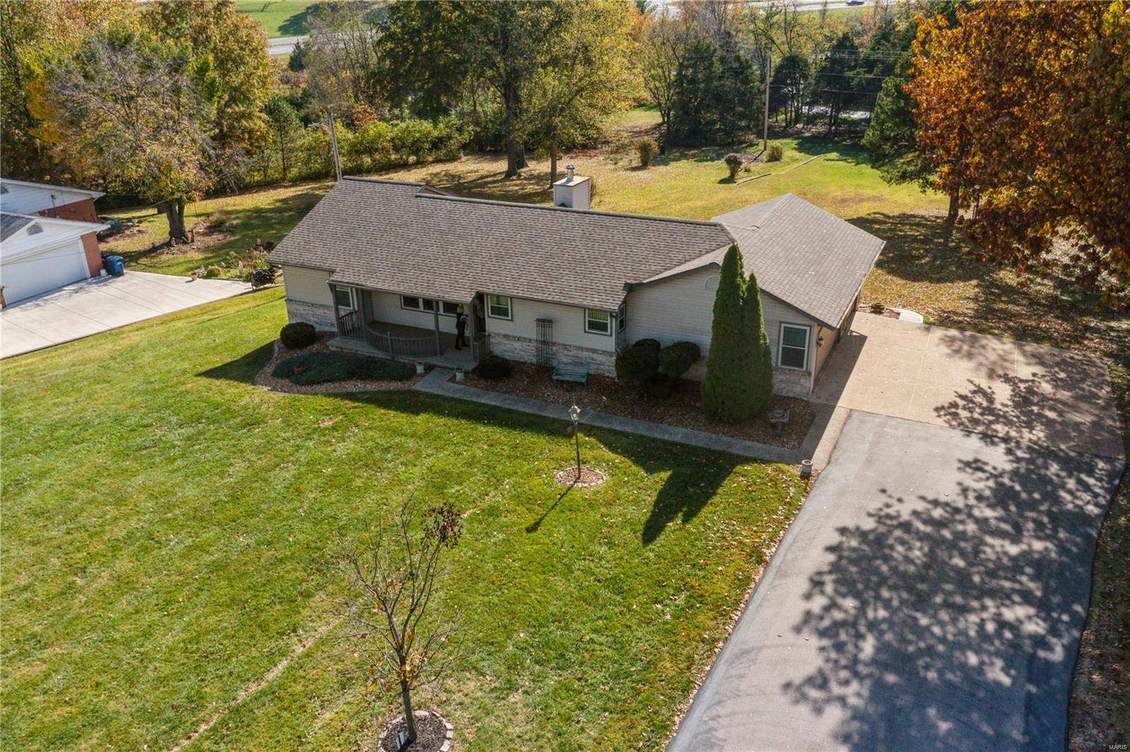 357 Gravois Pl,  Fenton,  MO 63026