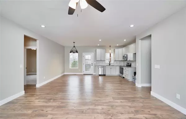 Troy, MO 63379,108 Robert Ridge CT