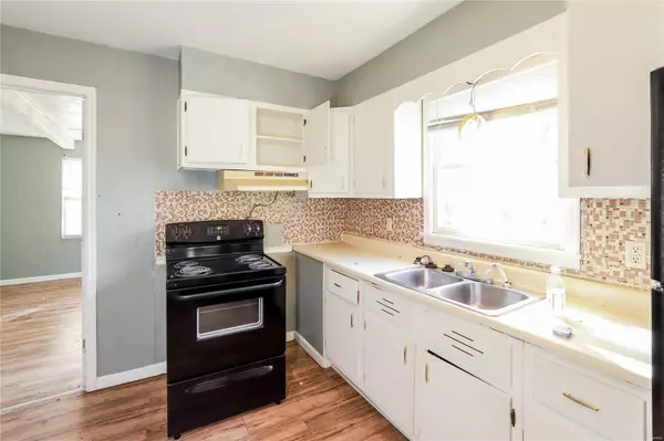 Other, MO 64129,7815 Ozark RD