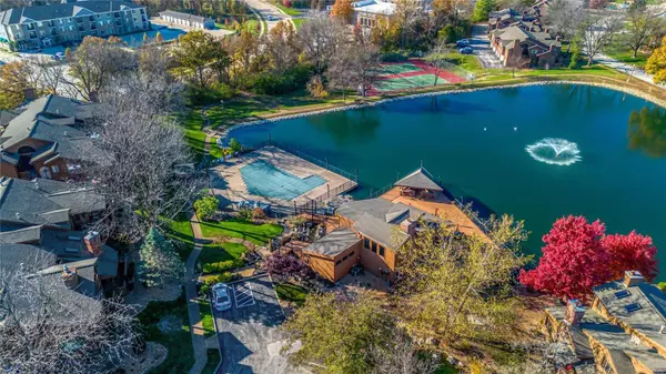 Weldon Spring, MO 63304,705 Hemingway LN