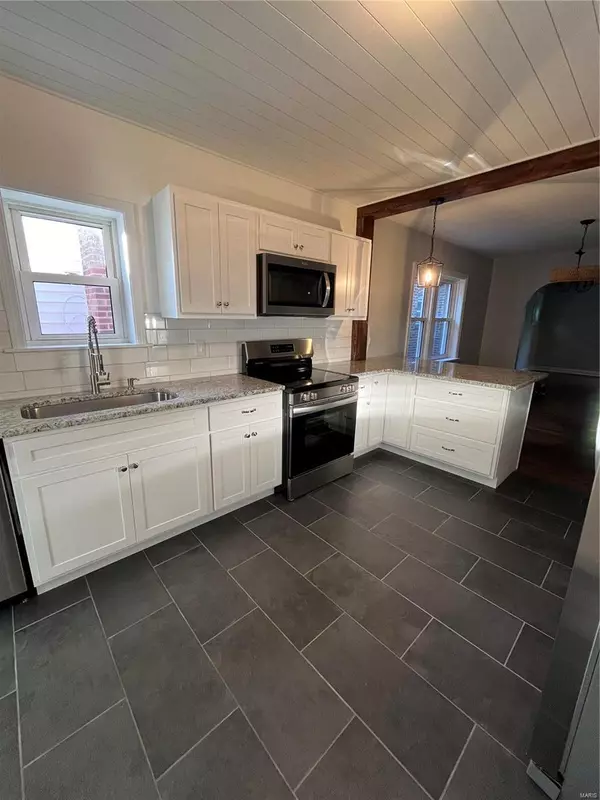 St Louis, MO 63109,5528 Delor ST