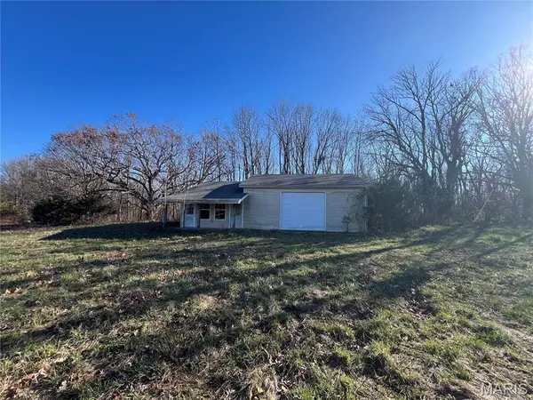 Cuba, MO 65453,8534 Highway Zz