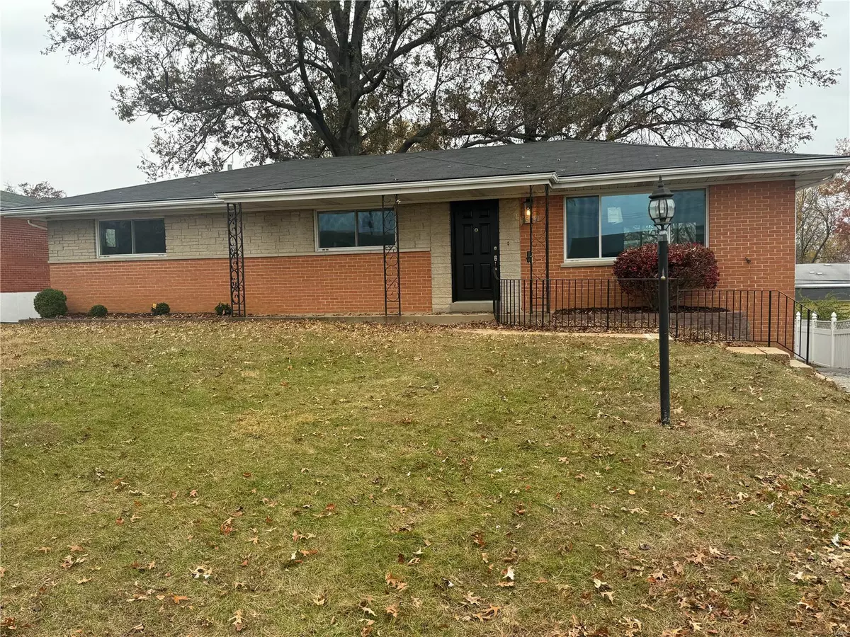 Mehlville, MO 63125,3637 Cordes DR