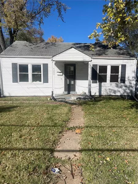 4209 Springdale AVE, St Louis, MO 63134