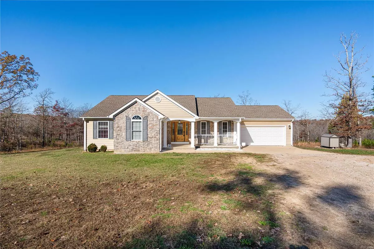 Piedmont, MO 63957,669 Private Rd. V-5