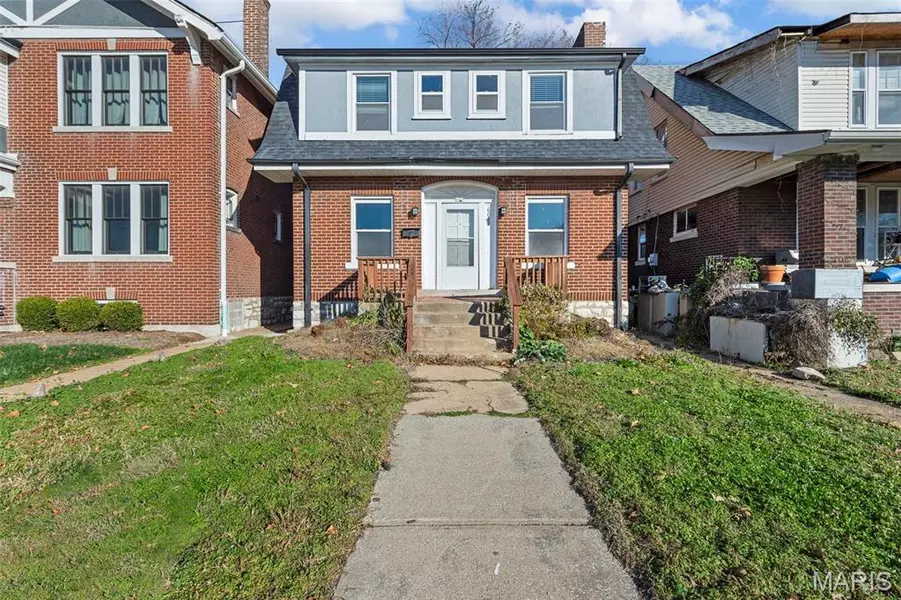 6027 Enright AVE, St Louis, MO 63112