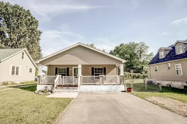2026 3rd,  East Carondelet,  IL 62240
