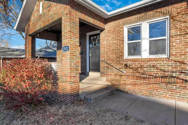 Maplewood, MO 63143,2522 Circle DR