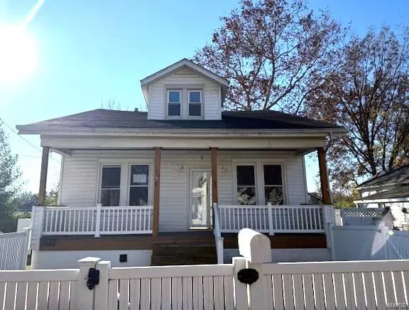 St Louis, MO 63125,120 E Arlee AVE