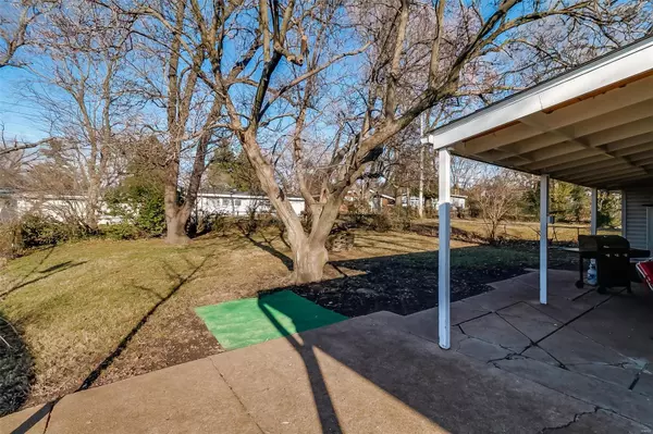 St Louis, MO 63134,8317 Frost AVE