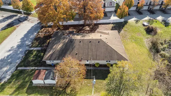 Godfrey, IL 62035,110 N Alby CT