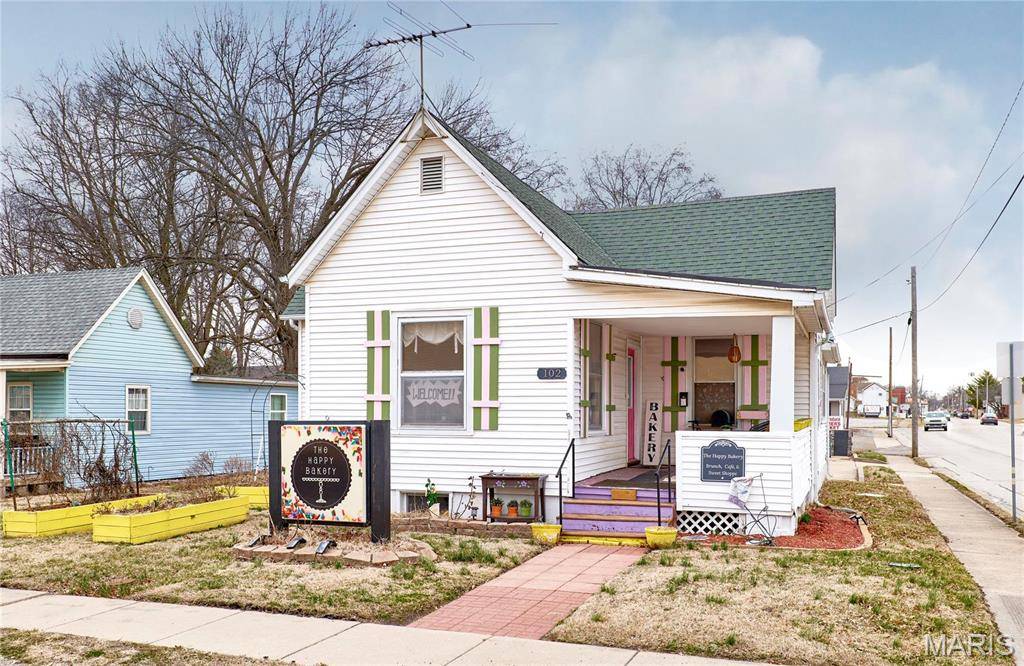 102 W 6th ST, O'fallon, IL 62269