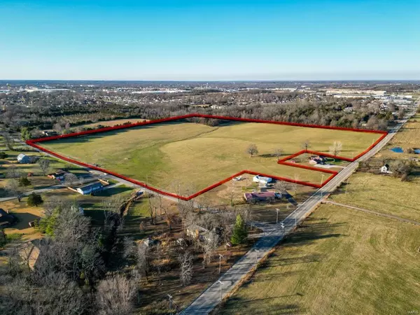 1800 TOWER RD, Lebanon, MO 65536