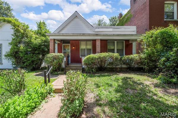 3420 Alberta ST, St Louis, MO 63118