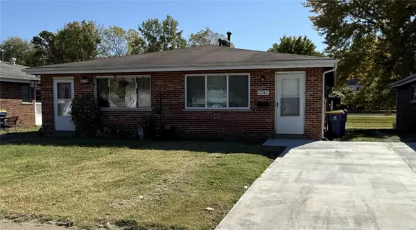 St Ann, MO 63074,10740 Tropic DR #40-42