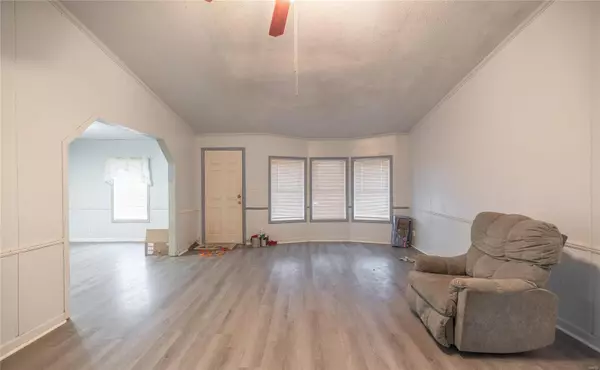 Lebanon, MO 65536,23603 Red Oak DR