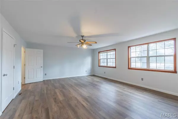 Fisk, MO 63940,4535 Highway DD