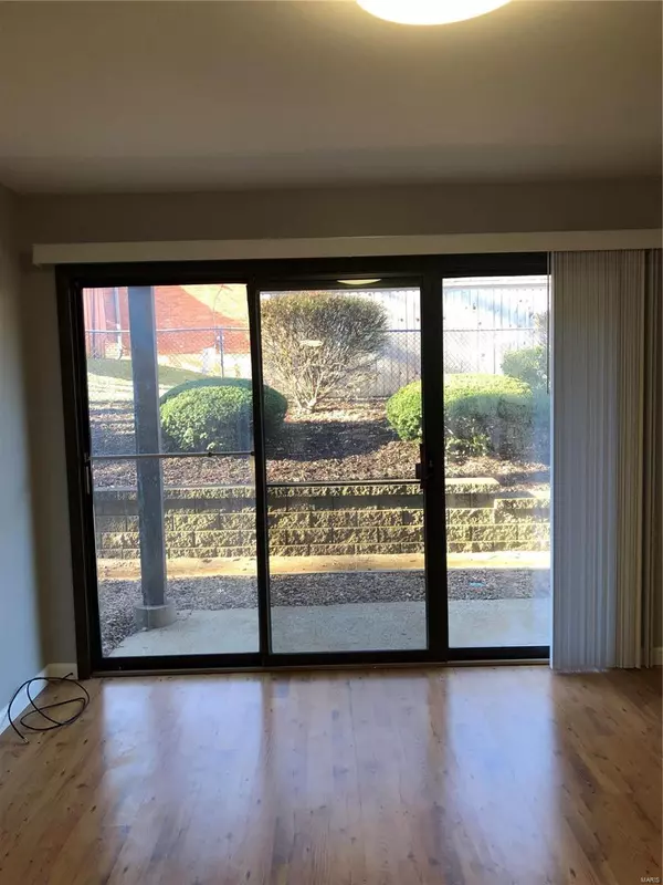 St Louis, MO 63129,1090 Mersey Bend DR #C