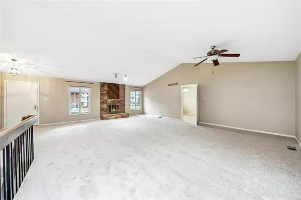 Chesterfield, MO 63017,2432 Claymoor DR