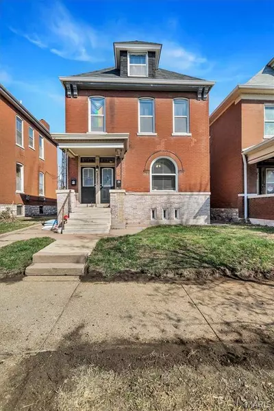 3535 Utah ST, St Louis, MO 63118