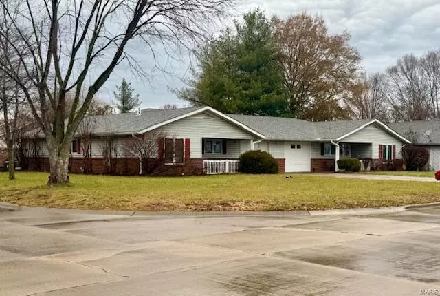 611 Broadridge DR, Jackson, MO 63755