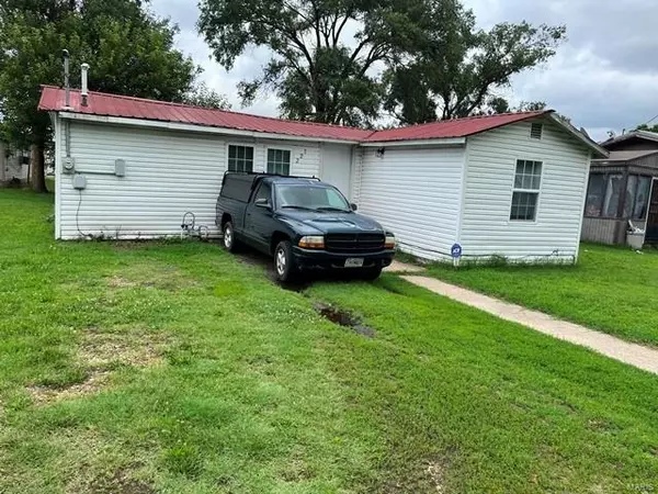 Bernie, MO 63822,223 W McKinley AVE