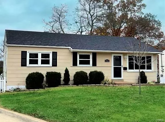 9921 Juniper, St Louis, MO 63123
