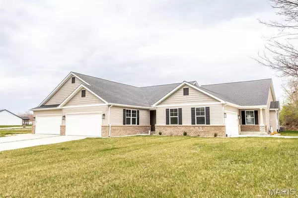 713 N Edison ST, Freeburg, IL 62243